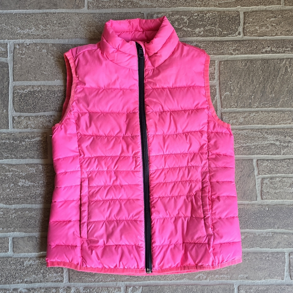 Bright Pink Xcersion Quilted Vest Size 8